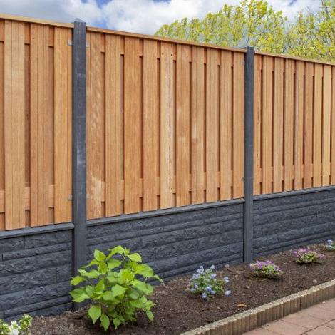 Tuinscherm hardhout 21 planks (19+2) - Dronten 180 x 150 - schutting
