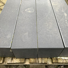 Basalto palissade 12x12x50 cm gezoet MF 